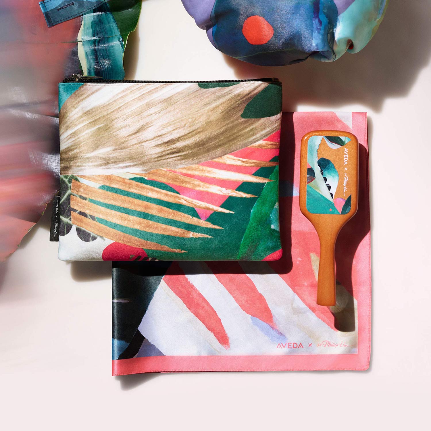 SET DE HIDRATACI&Oacute;N LIGERA NUTRIPLENISH&trade; + MASCADA DE AVEDA X PHILLIP LIM